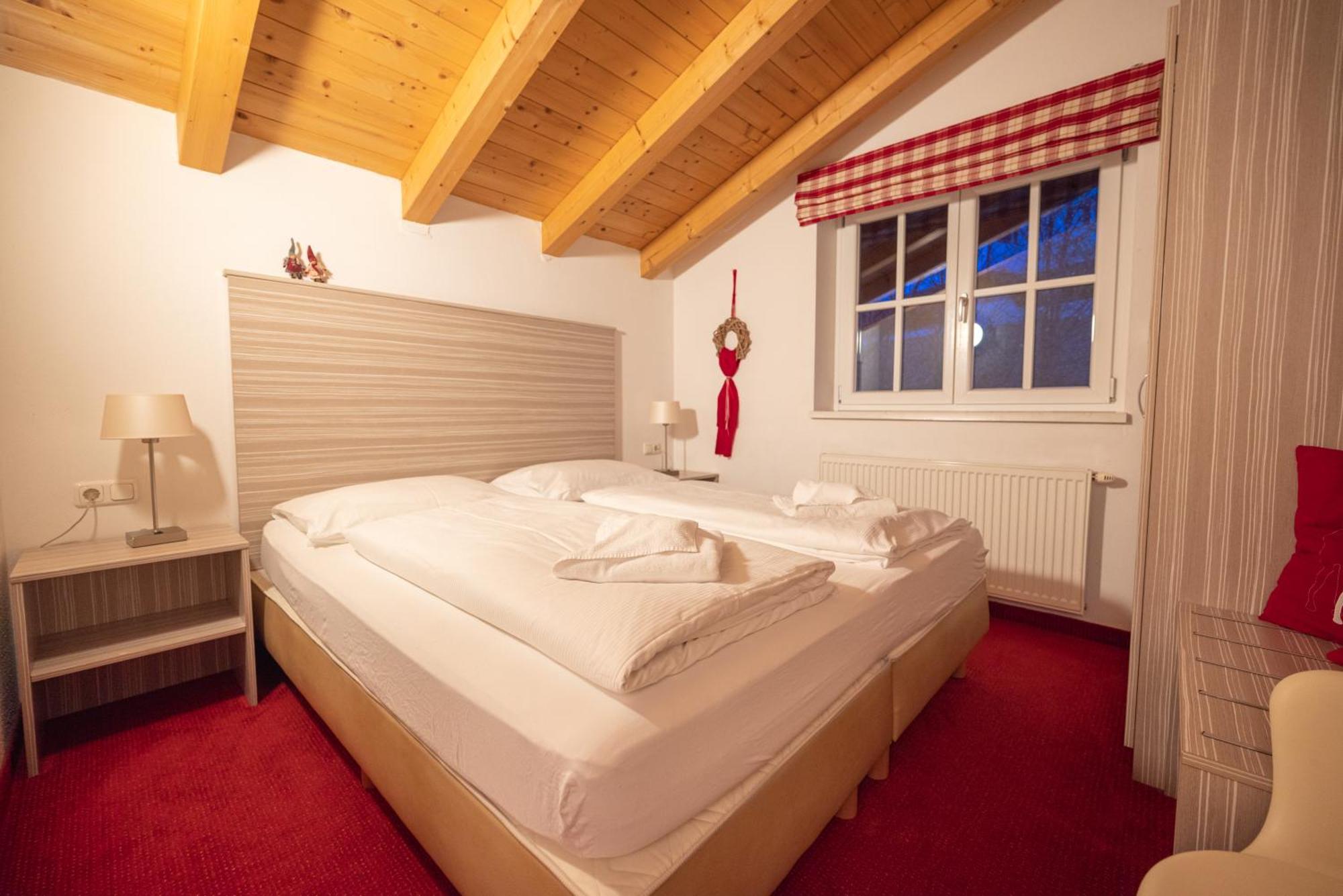 All Seasons Lodge By All In One Apartments Kaprun Luaran gambar